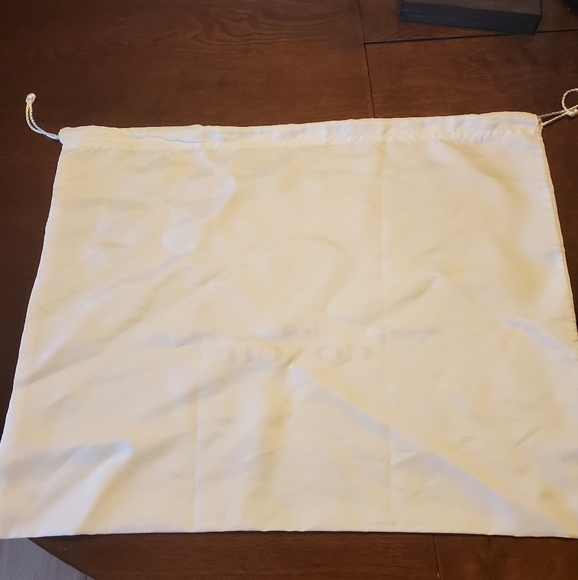Coach White Satin Drawstring Dust Bag - Picture 5 of 6